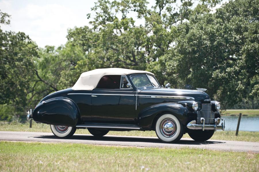  Chevrolet Special DeLuxe Convertible Coupe 1940 года  (фото 31 из 52)